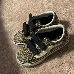 Cheetah vans toddler